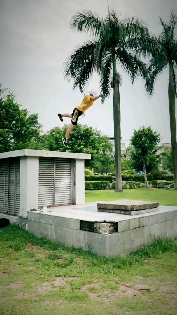 街头跑酷,空翻特技