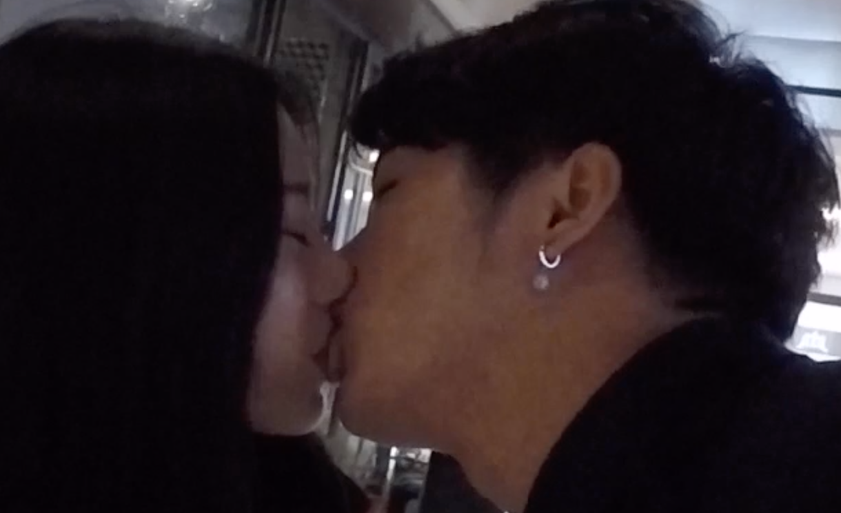 樱桃小嘴的萌妹子，单身狗你吻过吗？