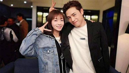 吴谨言洪尧进出同一单元楼