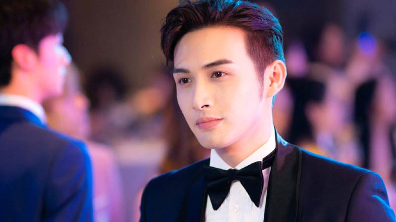 张彬彬被传和经纪人领证结婚？本尊上线辟谣