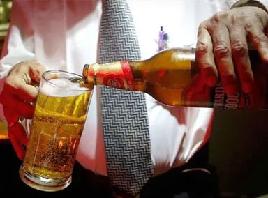 印度北方邦发生假酒中毒事件