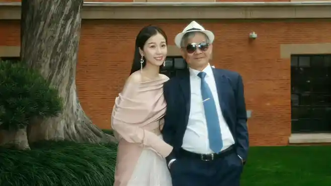曝虞书欣爷爷是国企高管