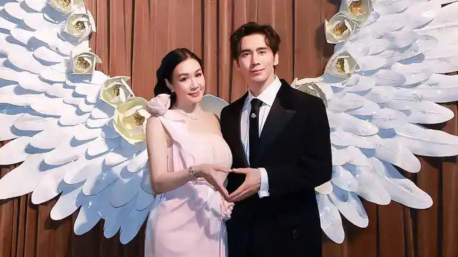 钟丽缇谈与张伦硕年龄差