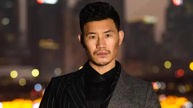 谢孟伟疑辱骂威胁反诈老陈